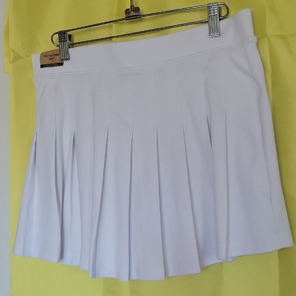 Victora Secret Elegant White Pleated Skirt Size L - Picture 5 of 11
